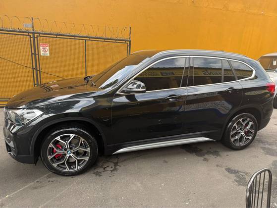BMW X1 2.0 16V TURBO ACTIVEFLEX SDRIVE20I X-LINE 4P AUTOMÁTICO